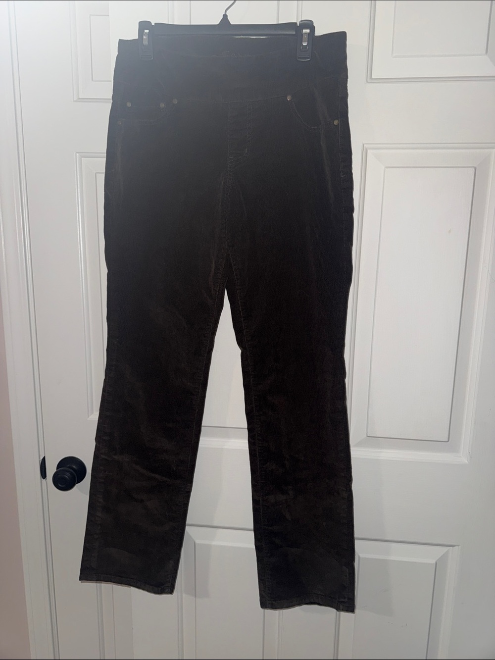 Jack & Jones Women's Straight-Leg Corduroy Pants in Dark Brown